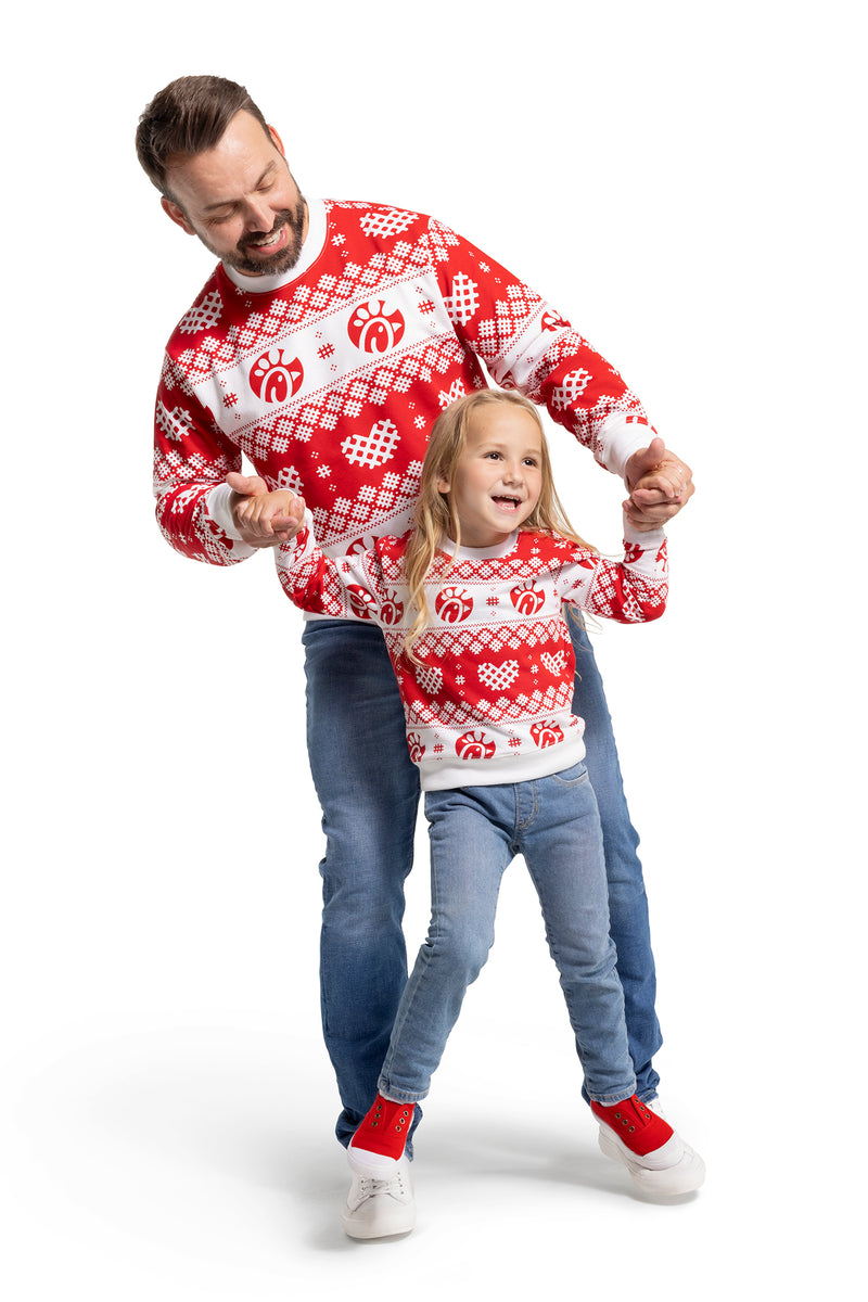 5-CFA_IHA_311050_HOL25_Merch_Holiday_All_Merch_GroupB_Talent_On-White_Acopy_1.jpg